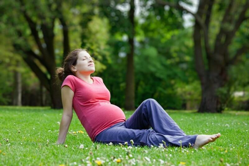 Почему болят мышцы в паховой области при беременности?