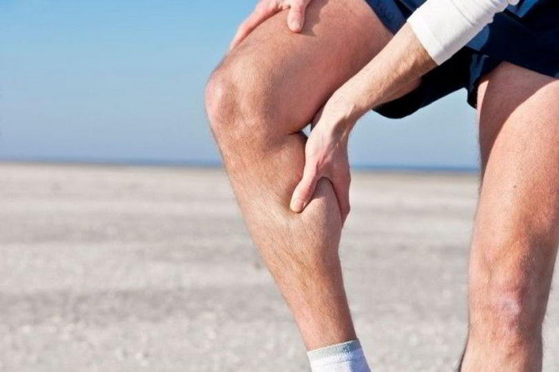 Причины по которым ноют ноги ниже колен, народные средства для лечения