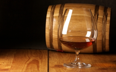Существенно ли отличается виски от коньяка, рома и бренди и в чем разница между напитками?