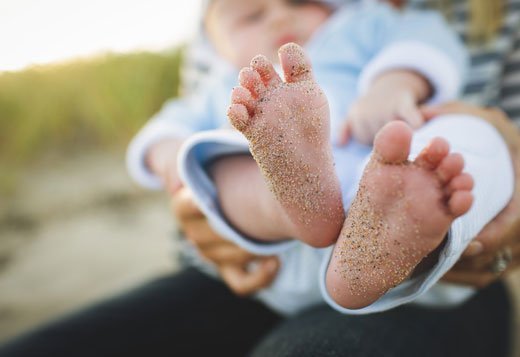 Лечение и профилактика потливости ног у детей