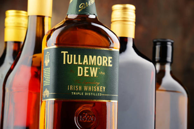 С XIX века по наши дни история создания Tullamore Dew. Разновидности и стоимость ирландского виски