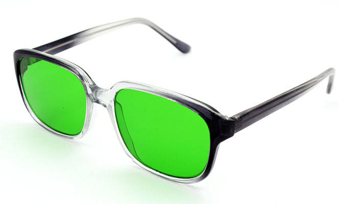 Солнцезащитные зеленые очки при глаукоме и катаракте