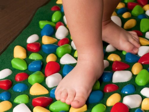 Как исправить плоскостопие у ребенка?