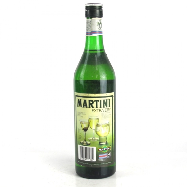 Всё о сухом Мартини Экстра Драй. Рецепты коктейлей, правила употребления и стоимость алкоголя