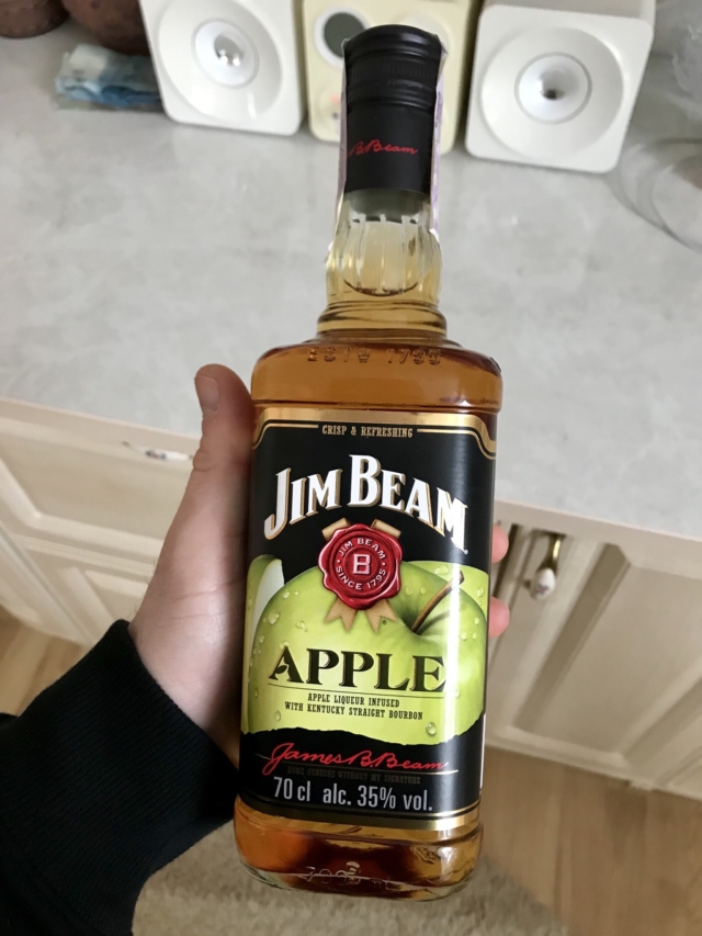 Что такое яблочный виски и всегда ли добавлен в него сок? Рецепт коктейля